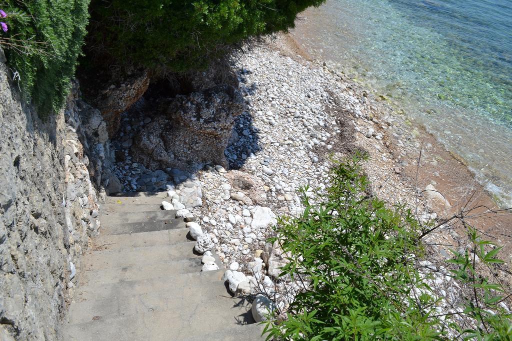 Glyfa Corfu Apartments Barbati Exteriör bild