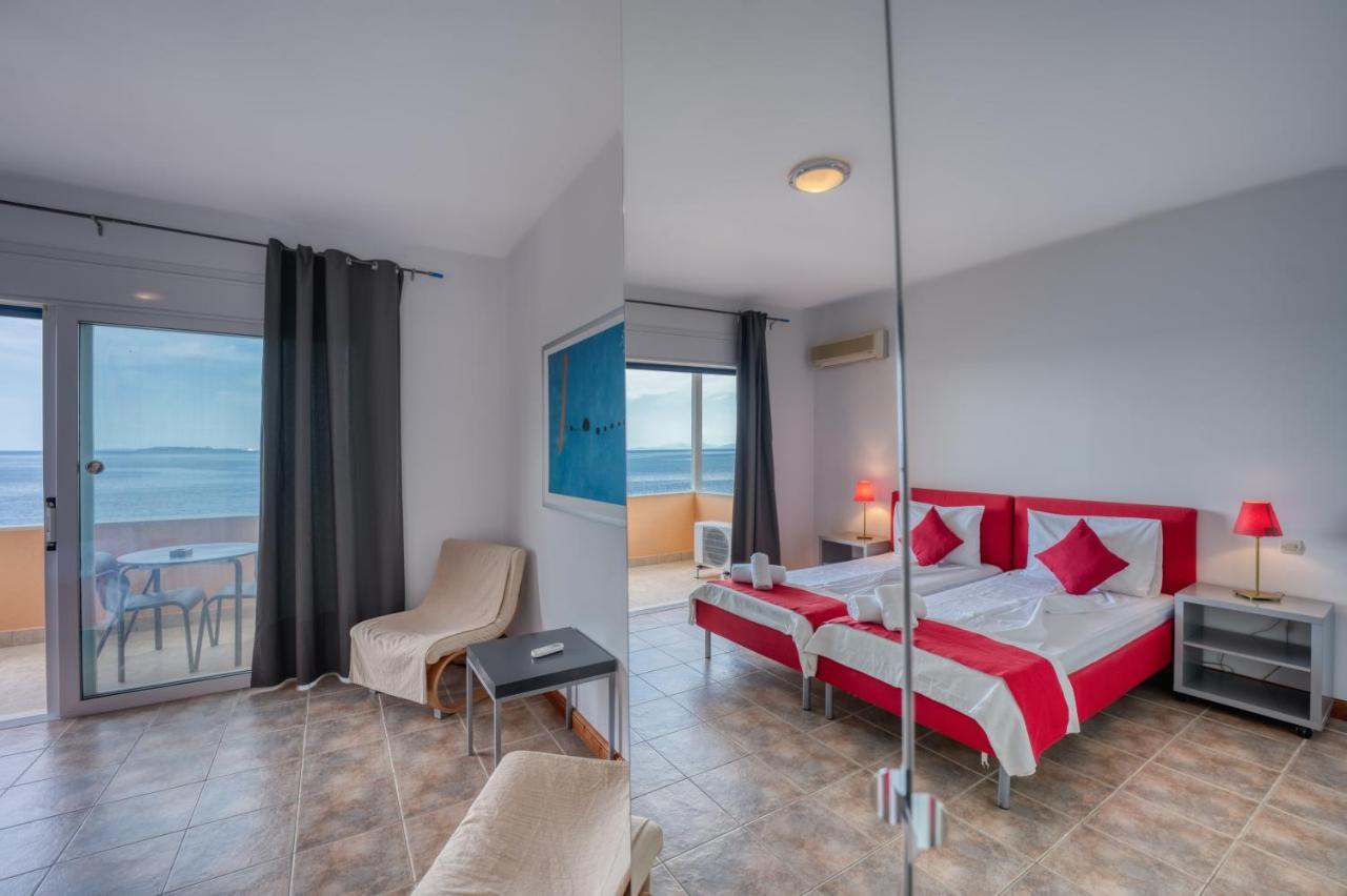 Glyfa Corfu Apartments Barbati Exteriör bild