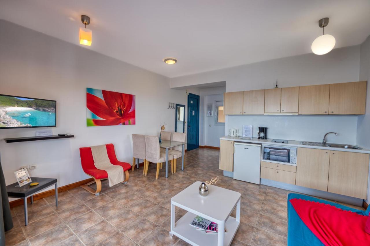 Glyfa Corfu Apartments Barbati Exteriör bild